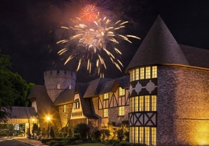 Magical Retreat! 4 Units Close to Disneyland | Free Disney Shuttle + Pool