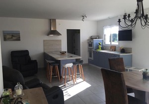 Maison à Longeville-sur-Mer : Plage, Surf et Détente - FR-1-336-109