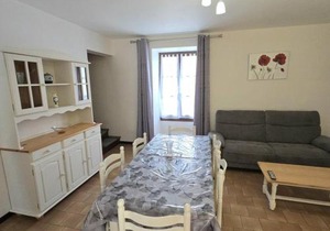Maison au cœur de La Roche avec Wifi et jardin à 3 km de Cénac - FR-1-616-60