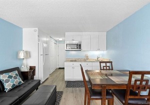 Makaha Surfside Condos in Waianae