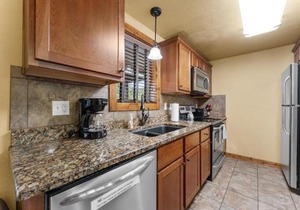 Makin Memories Lodge Cabin