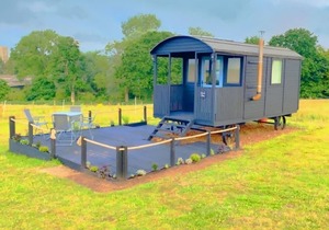 March Hare is a marvellous shepherd’s hut that sleeps up to four people.