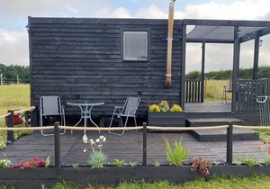 March Hare is a marvellous shepherd’s hut that sleeps up to four people.