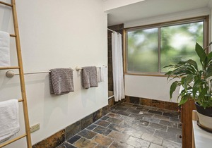 Marengo Hideaway - Escape To Beach & Otway Views *New Listing 2019*