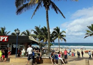 Margate Beach 6 Sleeper Apartment