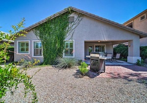 Maricopa Retreat with Private Patio and Community Pool