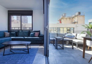 Marine Pearl by HolyGuest