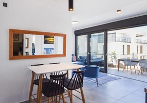 Marine Pearl by HolyGuest