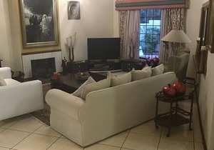 Marion Lodge - Sandton Home away from home