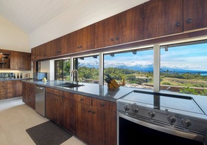 Mauna Kea Family Home with Stunning Ocean Views, Kids Room, Resort Access!