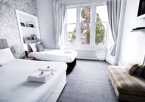 McInnes House Hotel
