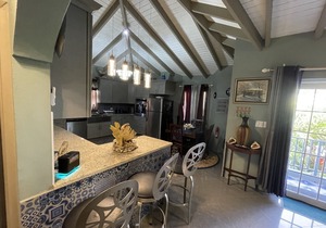 MEcasaMEnavia Hidden Gems