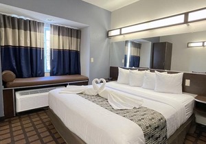 Microtel Inn & Suites by Wyndham Michigan City