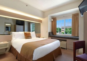 Microtel Inn & Suites by Wyndham Bloomington Minneapoli