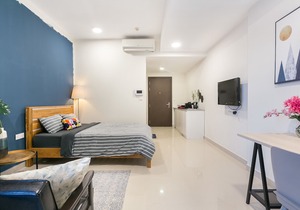Minimalist Apartment Rivergate