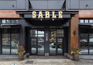 MINNeSTAY* Sable 401 Studio | Target Field