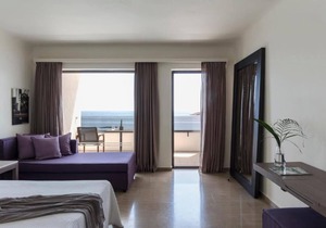 Minos Palace Hotel & Suites