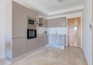 Modern 1BR Apartment in central St Julian's
