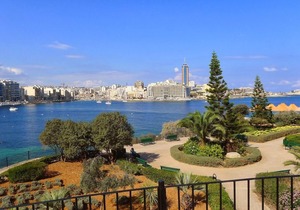 Modern 1BR Apartment in central St Julian's