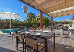 Modern and comfortable villa in Javea, Costa Blanca, Spain with private pool for 4 persons