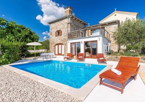 Modern and Comfortable Villa Sussini with Fantastic View