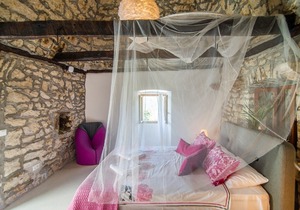 Modern and Comfortable Villa Sussini with Fantastic View