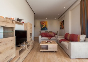 Modern art apt in Glyfada with sea view