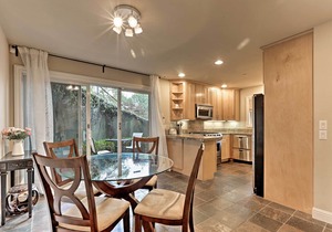 Modern Cottage in the Heart of Silicon Valley