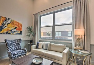 Modern Downtown Birmingham Condo with Rooftop Access