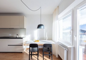 Modern "Hus Apartment - Nr. 2" with Balcony, Garden & Wi-Fi