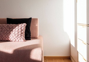 Modern "Hus Apartment - Nr. 3" with Balcony, Garden & Wi-Fi