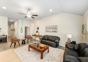 Modern Living in Lago Vista