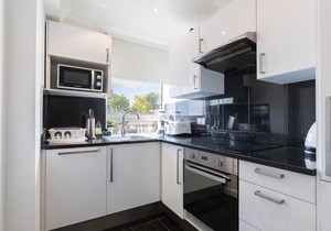 Modern Oasis Kilburn Apartment