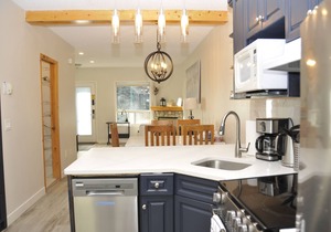❤ Modern Rustic 2BR 2BTH Mountain Chalet close to Banff