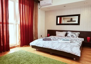Modern studio on Romana Square