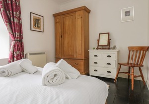 Mollys Cottage, ST JUST