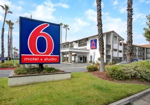 Motel 6 Ontario CA Convention Center Airport