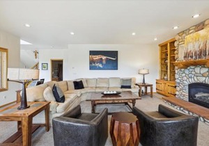 Mountain View Lodge home