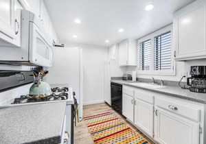 Mountain View Modern Condo Permit# 4340