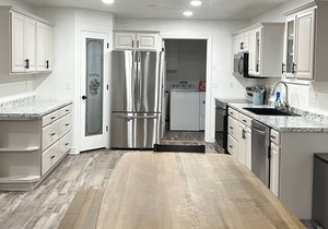 Mountainside @ Lava Hot Springs w/Tesla Charger 220V