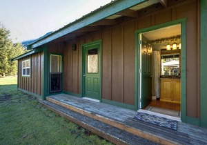 Mt. Baker Lodging Cabin 72 - Sleeps 2!