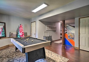 Mtn-View Home on 3 Acres with Arcade and Hot Tub!