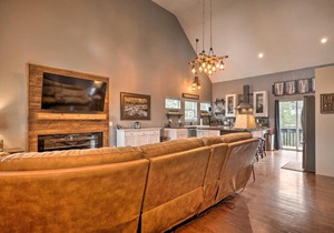 Mtn-View Home on 3 Acres with Arcade and Hot Tub!
