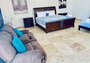 MwPi 204 Honeymoon Suite with Jacuzzi / Manati World Point Inn