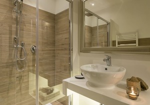 My Secret Home in Rome with Garden