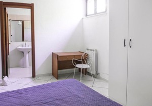 N202 - Numana, ampio bilocale con portico