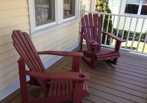 Narragansett Beach & Seawall Across The Street! Beach Passes Included