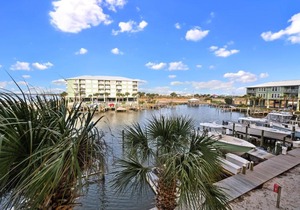 Navy Cove 2113 with Private Boat Slip