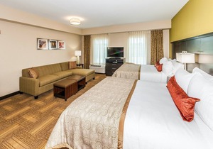 Near Turkey Creek Shopping District | Shared Outdoor Pool + BBQ Area