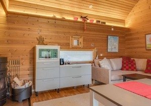 Neljä Vuodenaikaa A1/karpalo by Interhome